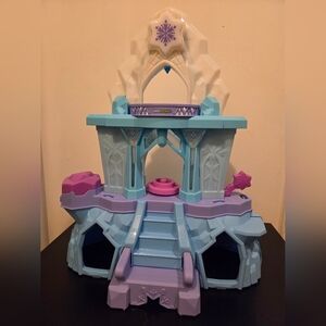 Little People Frozen Elsa's Enchanted Lights Palace Playset
